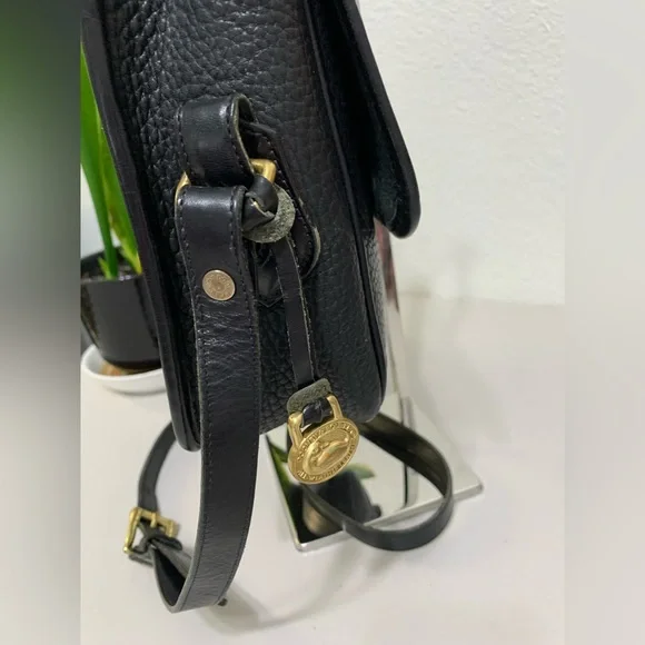 💕👜Vintage Dooney & Bourke Black AWL Crossbody Bag - Picture 8 of 14